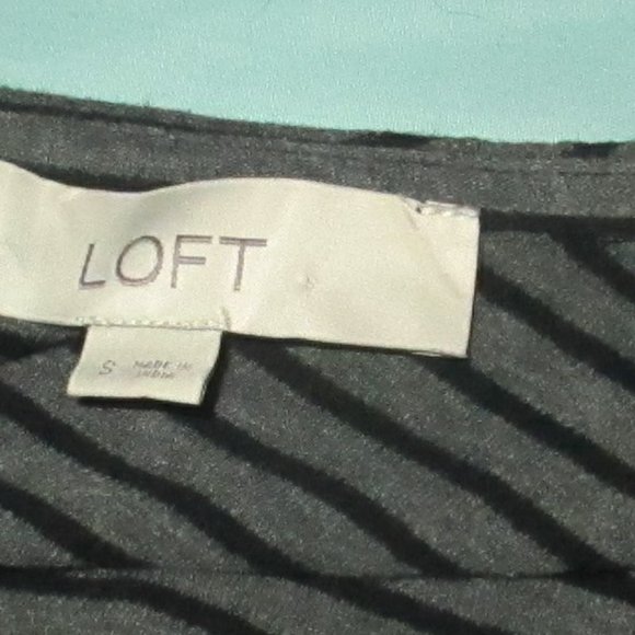 LOFT DRESS - Picture 7 of 7